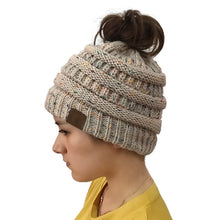 Load image into Gallery viewer, Winter Warm Ponytail Beanie