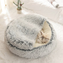 Load image into Gallery viewer, Round Plush Cat Bed
